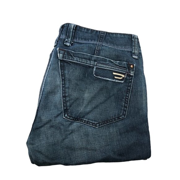 Vintage Diesel Jeans Size 33 BETHOW Blue - Picture 1 of 7